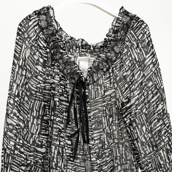 Oscar de la Renta AW/10 Black & White Abstract Silk Lace-Trim Tie-Neck Blouse - Picture 3 of 10